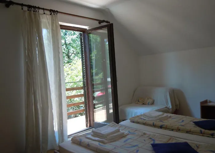 Sobe Biljana 게스트하우스 3*