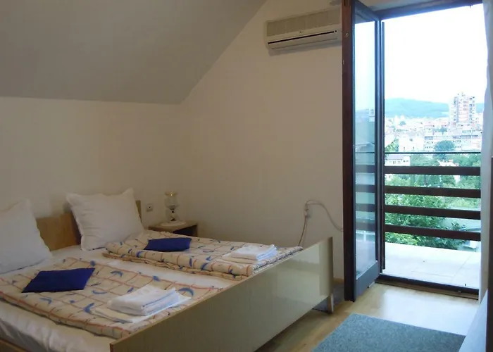 Sobe Biljana 게스트하우스 3*